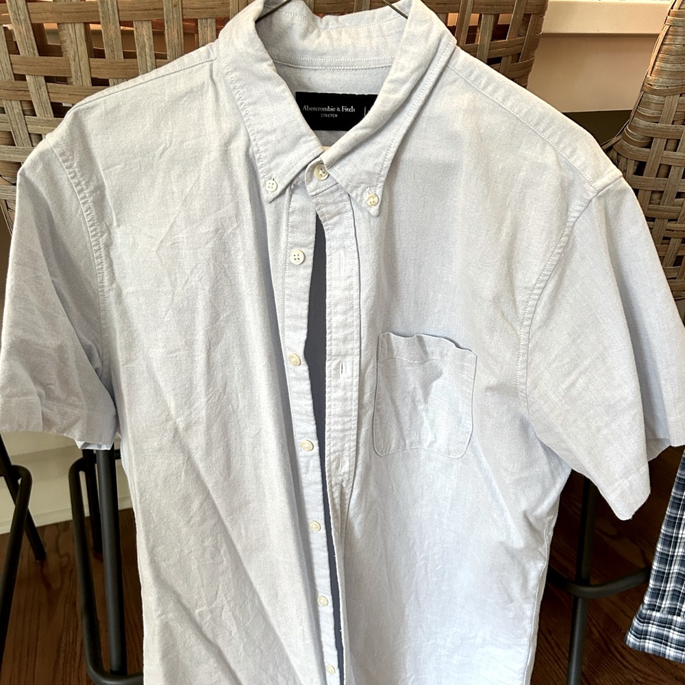 Abercrombie and Finch Mens L Button Down